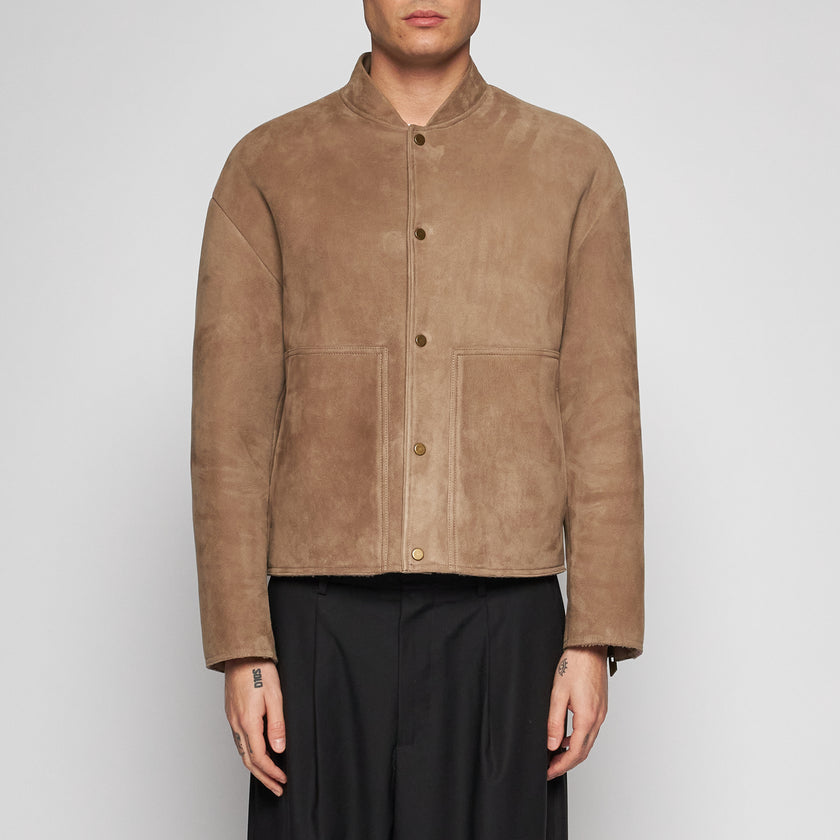 WILDLEDER-SHEARLING-JACKE – SAND