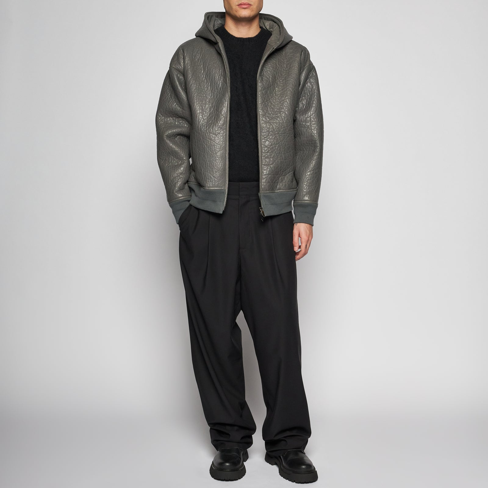 GIACCA IN PELLE MARTELLATA - GREY