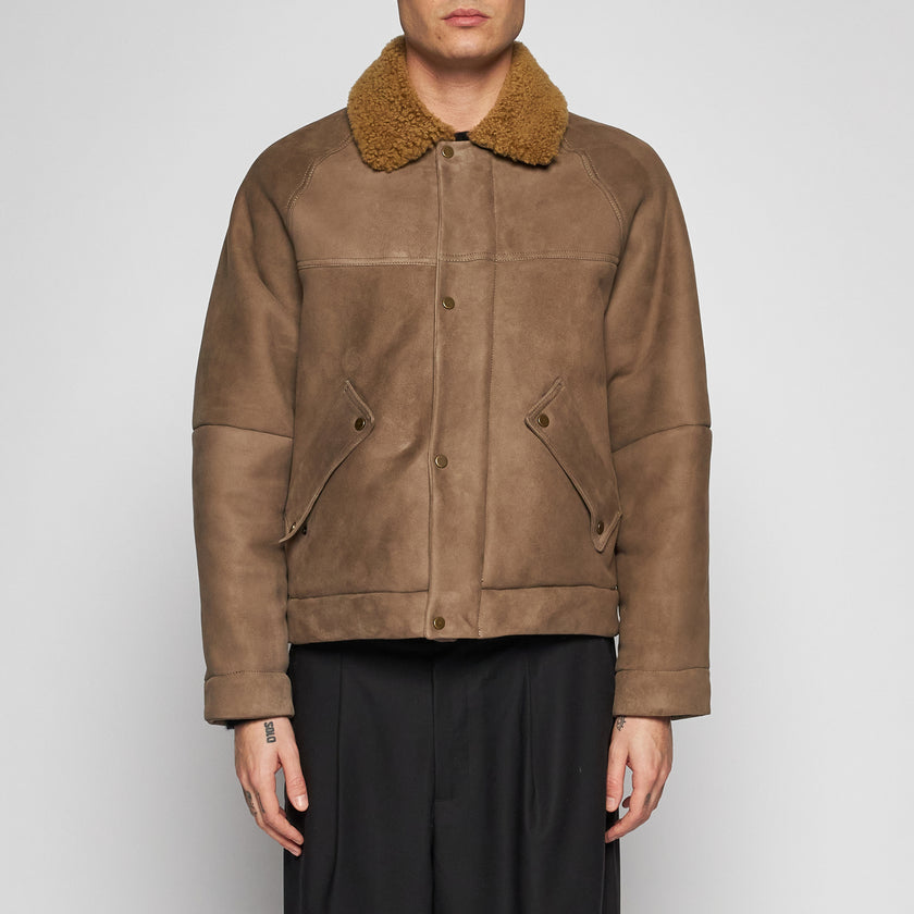 SHEARLING-JACKE – SCHLAMM