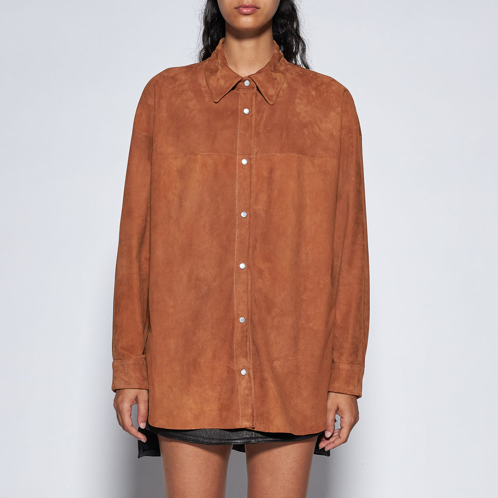 CAMICIA IN CAMOSCIO CON FRANGE - CARAMEL