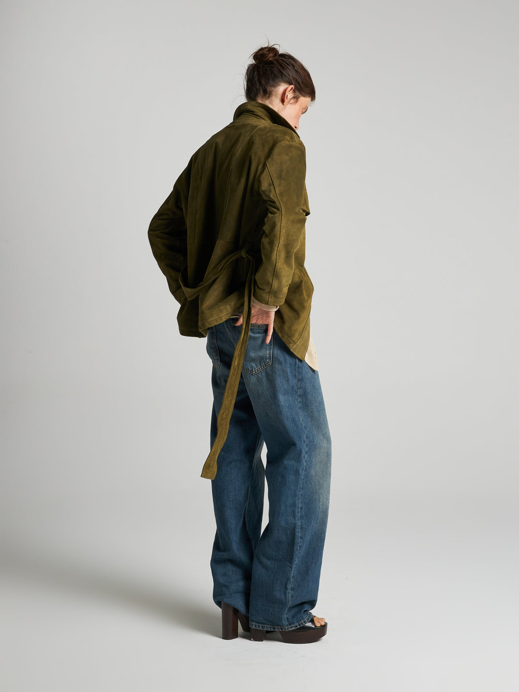 JACKE AUS WILDLEDER- GRÜN
