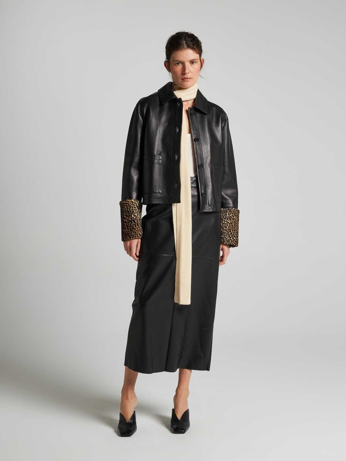 GIACCA IN PELLE CON POLSINI ANIMALIER - BLACK