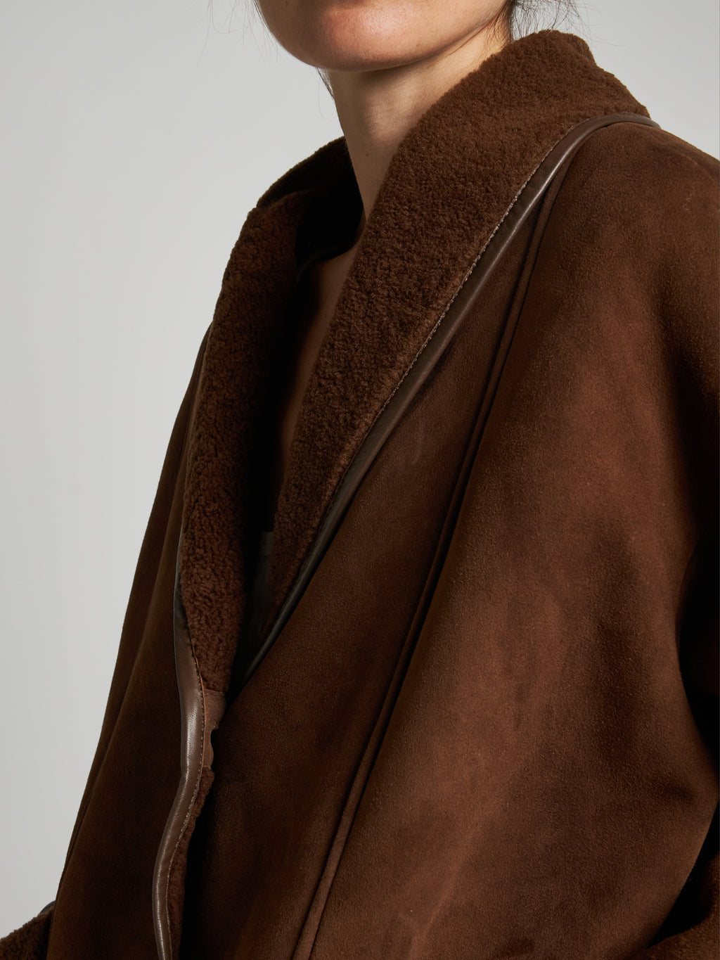 SHEARLING-JACKE - CHOCOLATE