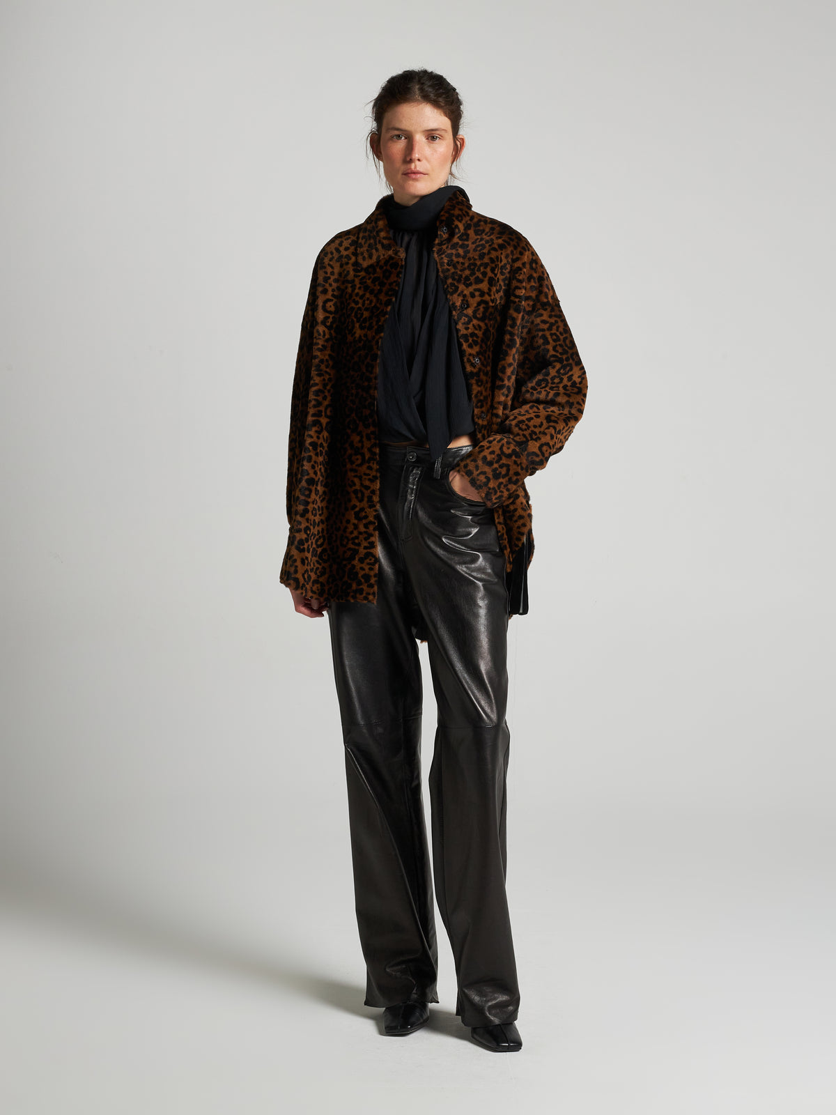 GIACCA IN SHEARLING CON STAMPA ANIMALIER - BROWN