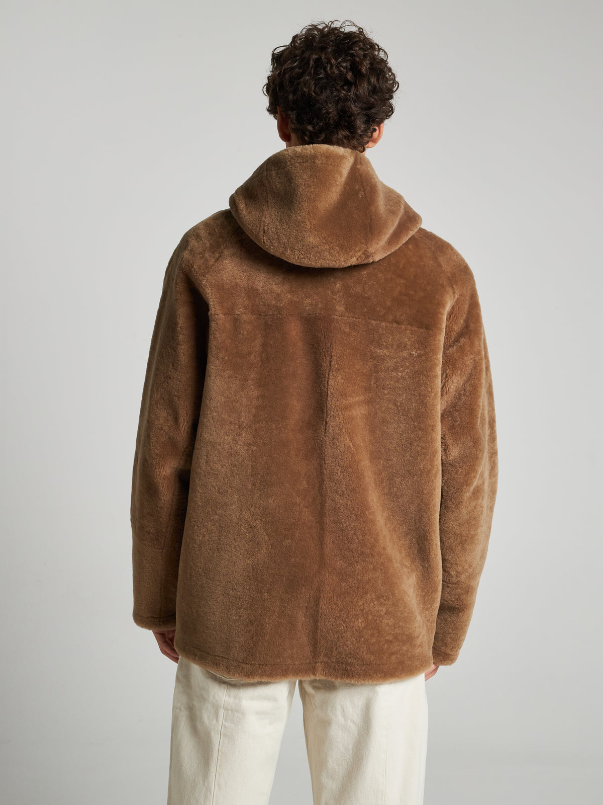 GIACCA IN SHEARLING REVERSIBILE CON CAPPUCCIO - CHOCO