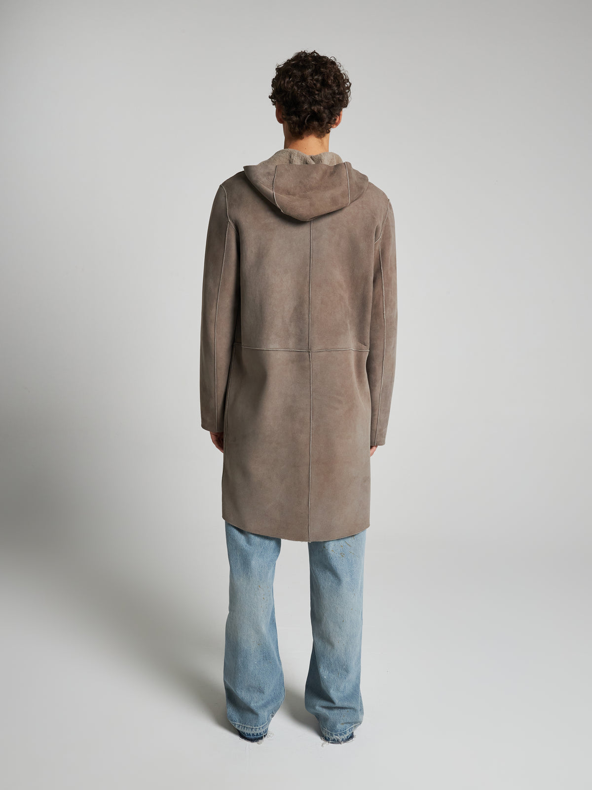CAPPOTTO IN PELLE PLONGÉ STROPICCIATO CON CAPPUCCIO - STONE