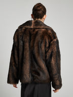 SHEARLING-JACKE IN NERZOPTIK- MAHAGONI