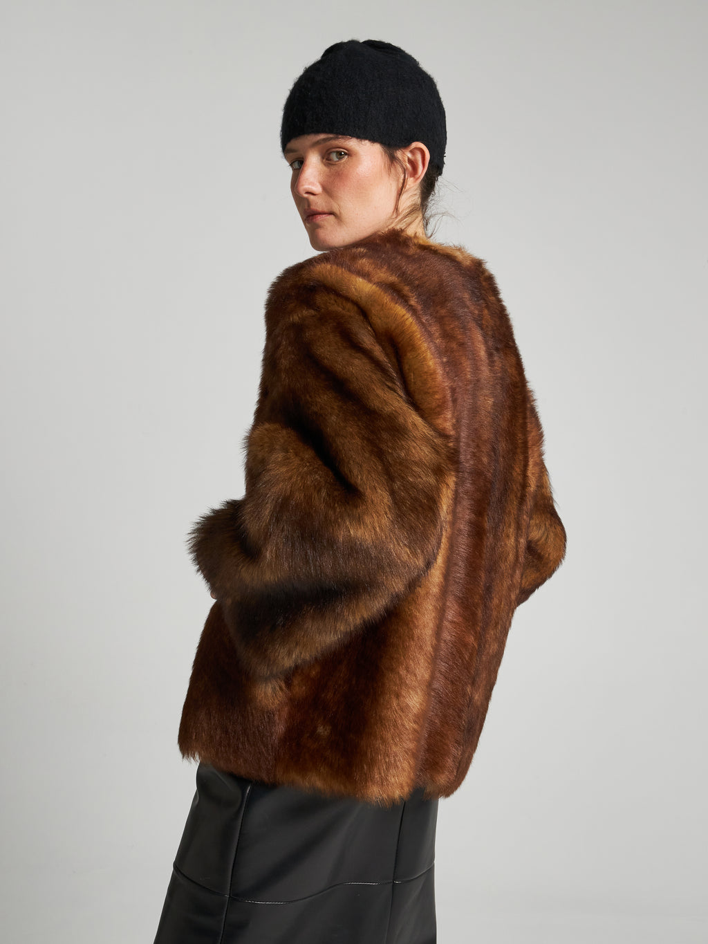 GIACCA IN SHEARLING - SAND/WHISKEY