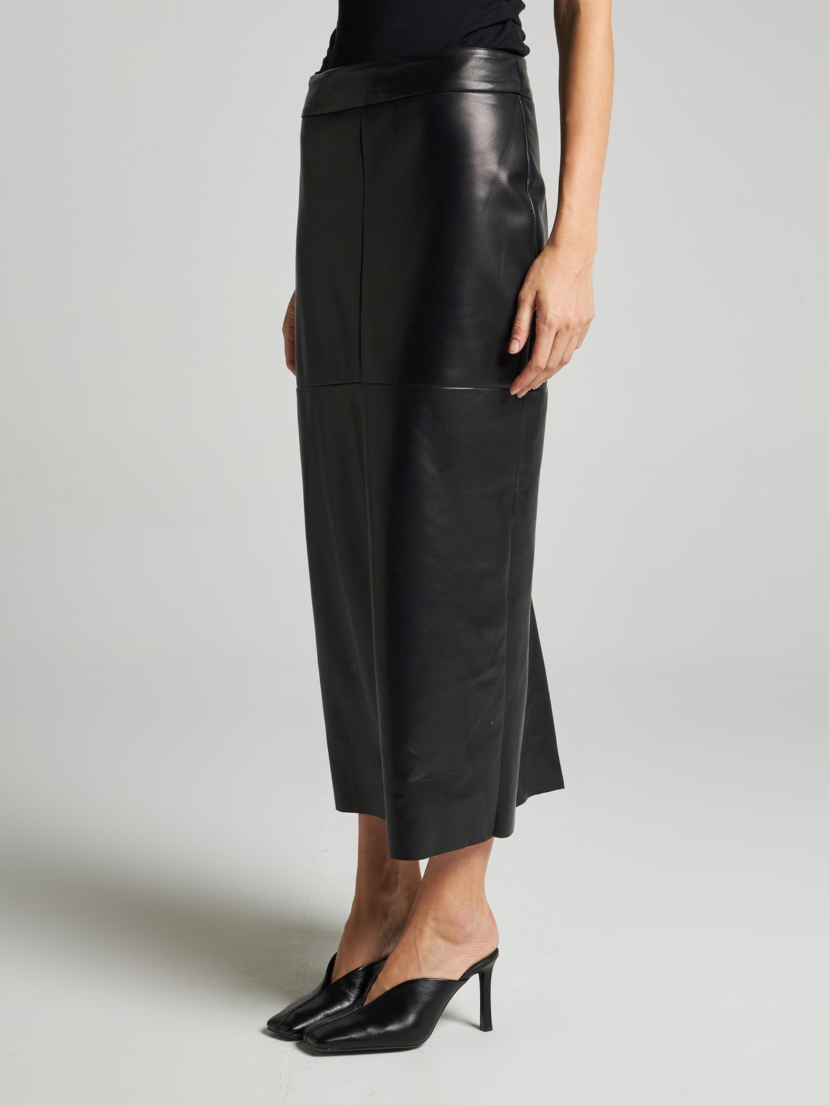 GONNA LUNGA IN NAPPA PLONGE - BLACK