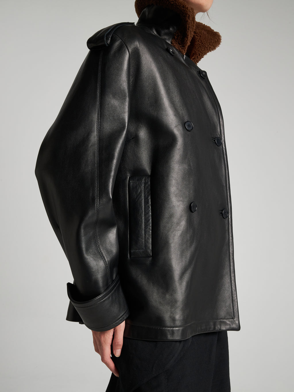 GIACCA DOPPIOPETTO CON COLLETTO IN SHEARLING - BLACK
